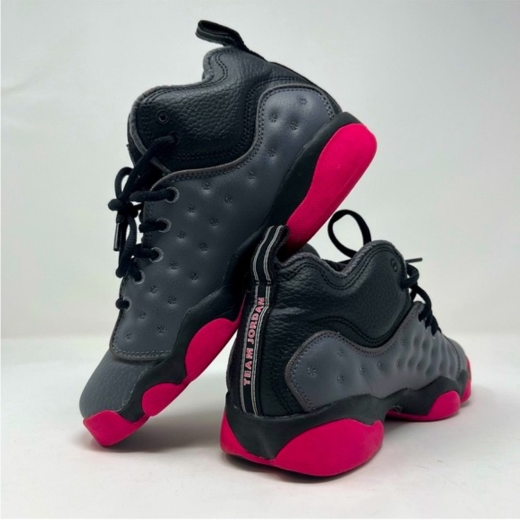 Nike Air Jordan Jumpman Team 2 G Gs 'Grey Black Pink' Sneaker Size 6.5 In Womans